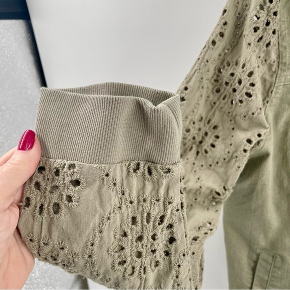 Diane Gilman DG2 Sage Green Denim Lightweight Eyelet Sleeve Hooded Jean Jacket - Picture 2 of 10